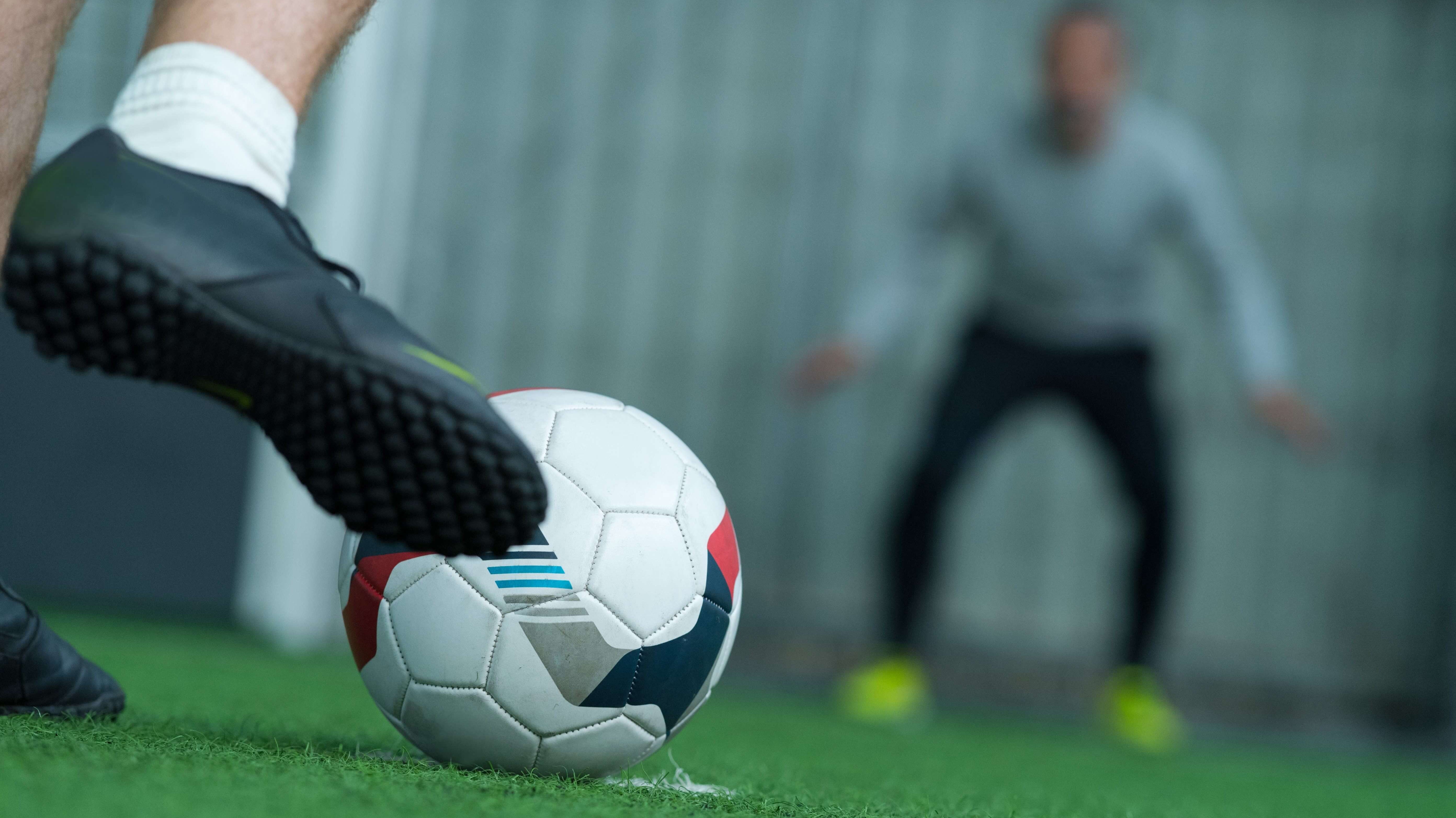 Who are the best soccer players in the world currently?