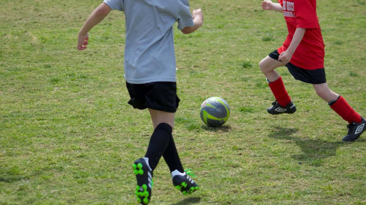 10 Best 1v1 Soccer Drills for All Ages and Skill Levels