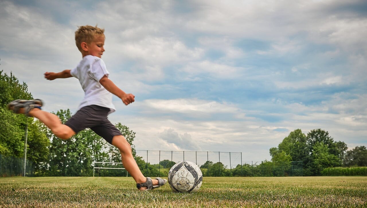types of kicks in soccer
